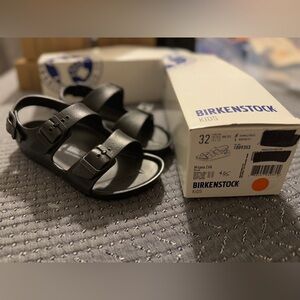 NWT Black Kids Milano EVA Birkenstock size 32